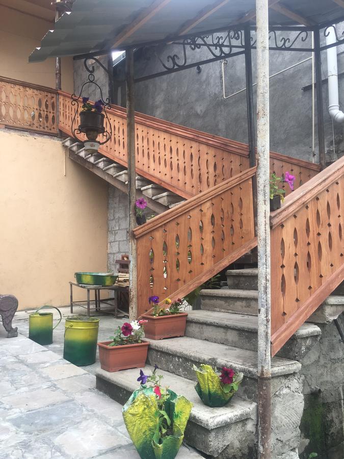 Areguni Guest House Dilijan Bagian luar foto